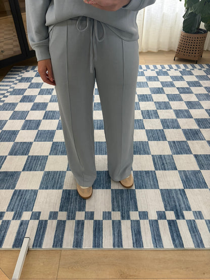The Marlowe Wide-Leg Pants