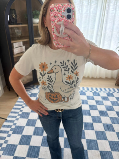 Pumpkin Patch Goose Graphic Tee